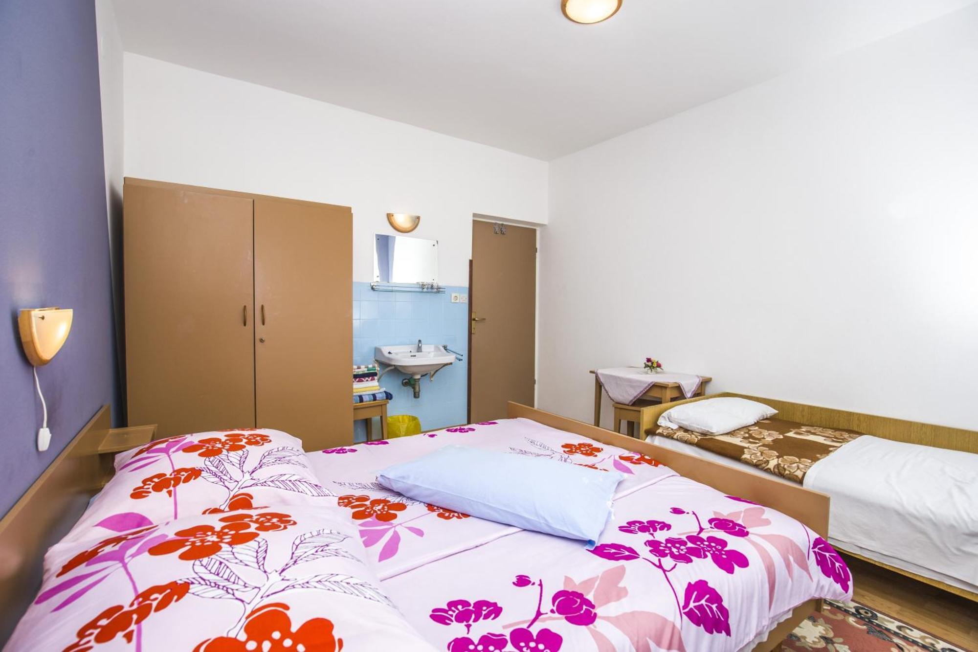 Rooms Padovan Банёл Экстерьер фото